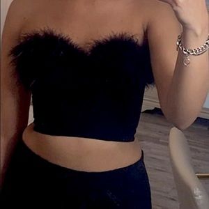BLACK FEATHERED CROP TOP CORSET